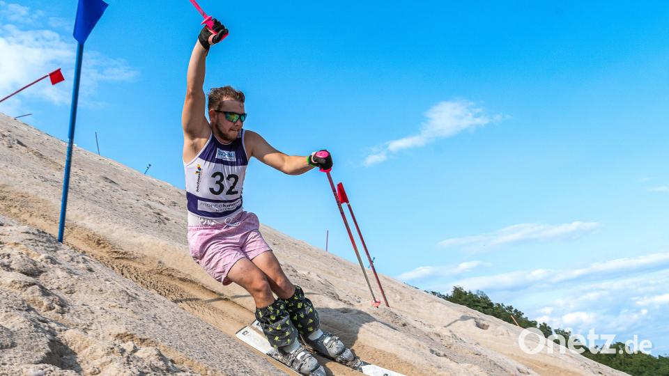 Maximilian Straub vom SC Monte Kaolino sicherte den Hirschauern erneut den Heimsieg bei der Sandski-Europameisterschaft. Bild: chl