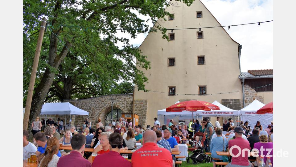 Weltliche Feier des Annafestes Bild: rgr