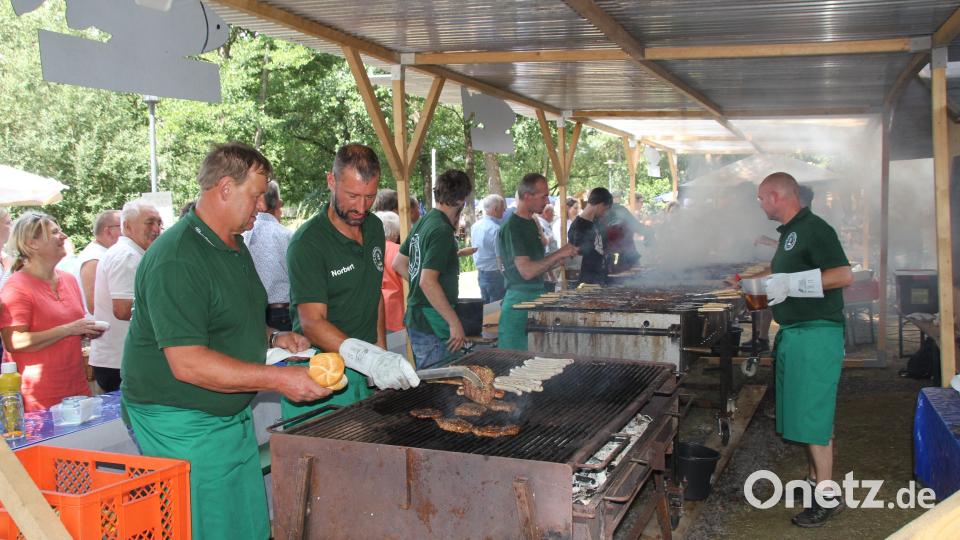 Voller Einsatz ist am Grill gefordert. Bild: frd