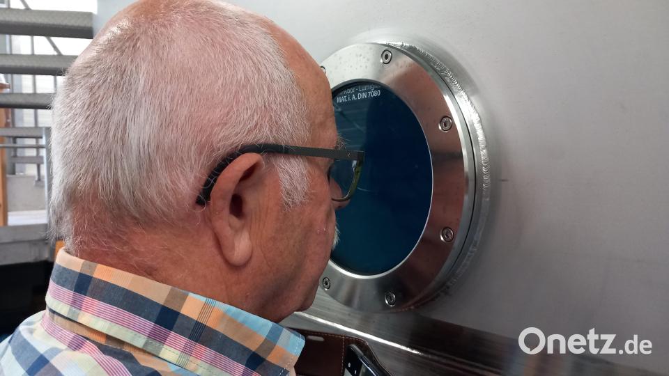 Sicherheit und Hygienequalität des Hochbehälters können zusätzlich durch Bullaugen überprüft werden. Bild: dir