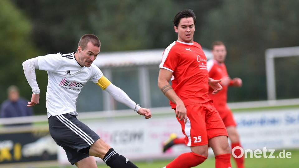Johannes Renner brachte die SV Grafenwöhr gegen den 1. FC Schlicht mit 1:0 in Führung. Am Ende gab es einen 2:1-Erfolg. Archivbild: A. Schwarzmeier