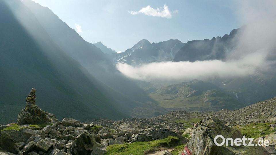 In den Stubaier Alpen bieten sich bei gutem Wetter tolle Fernsichten. Bild: DAV/exb