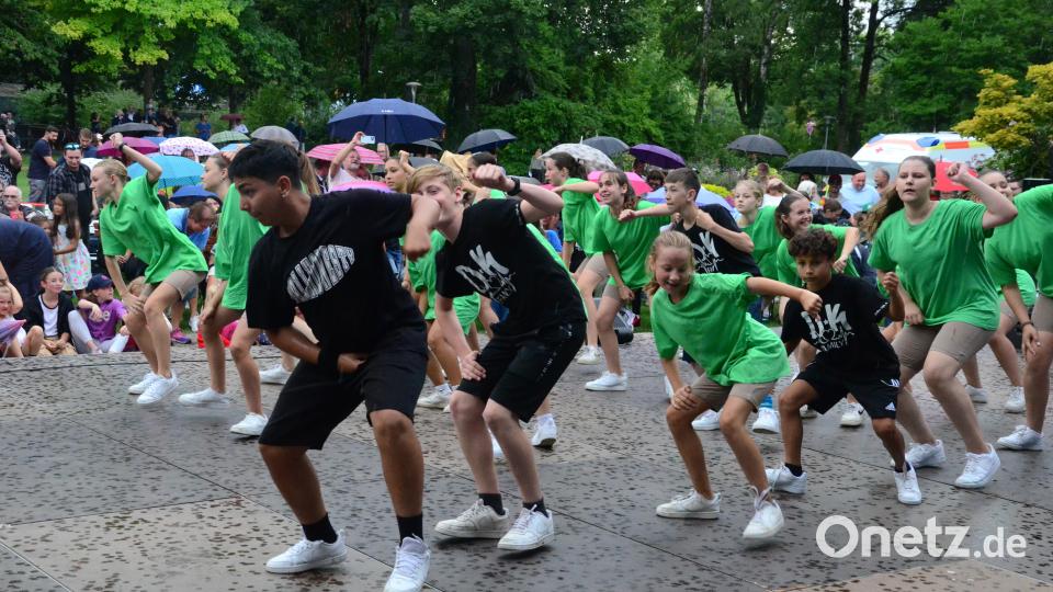 Dancing in the Rain. Bild: Kunz