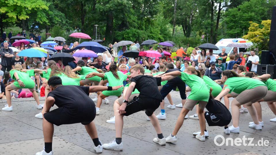Dancing in the Rain. Bild: Kunz