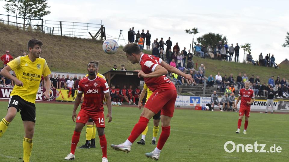 Der SV Hahnbach hat gegen die Würzburger Kickers gespielt. Bild: Hubert Ziegler