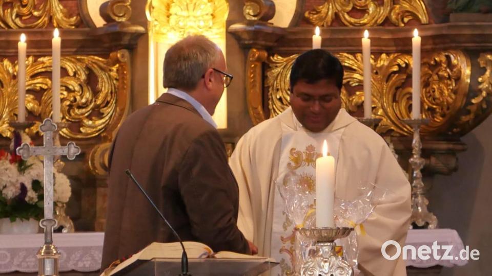 Verabschiedung Pfarrer Pater Antony D´Cruz Bild: Dobler/exb