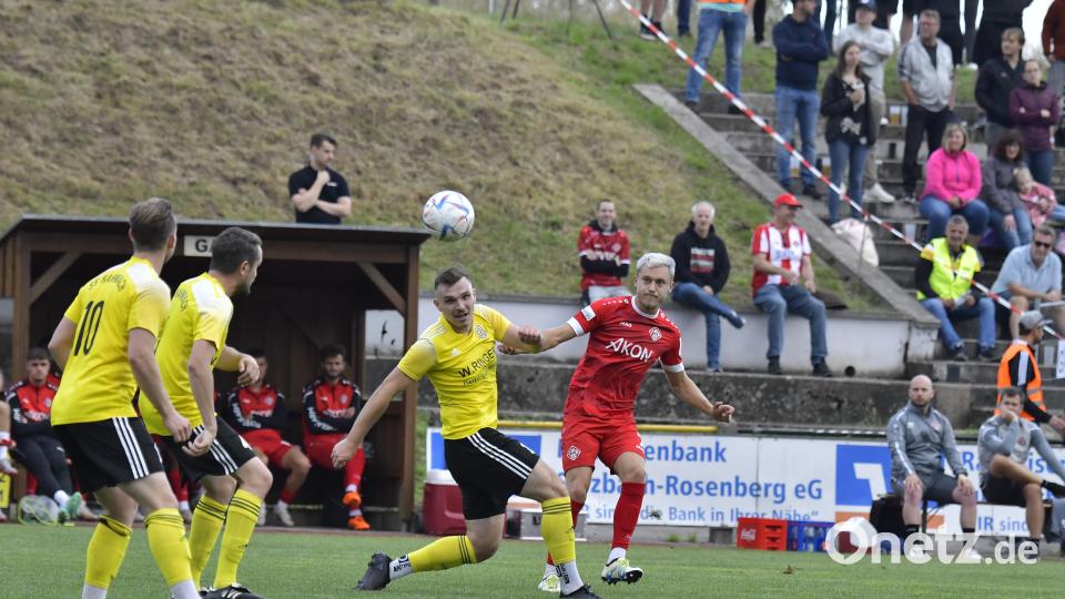 Der SV Hahnbach hat gegen die Würzburger Kickers gespielt. Bild: Hubert Ziegler