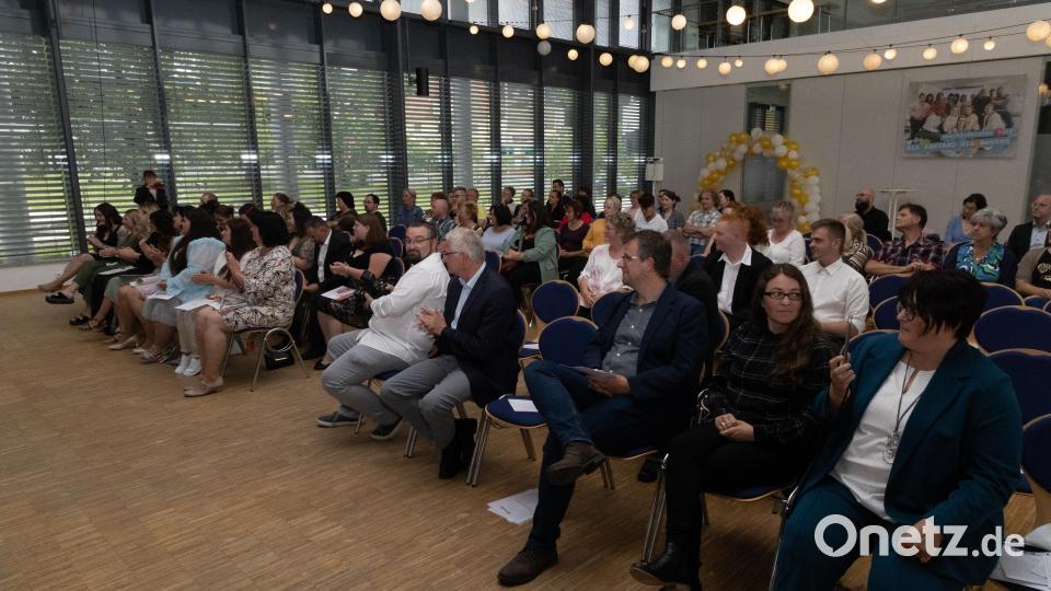 Abschlußfeier Pflegeausbildung BBZ Erbendorf 2023 Bild: Roland Wellenhoefer