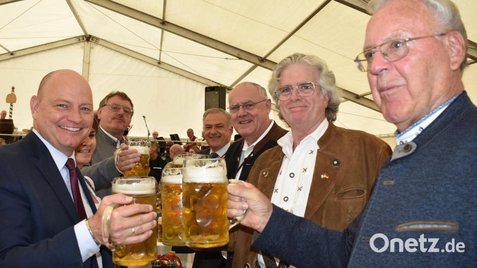 Prost! Bild: rgr