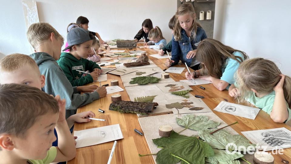 Die eigene Kreativität dürfen die Kinder bei der Gestaltung der Bilder einbringen. Bild: exb/Gradl