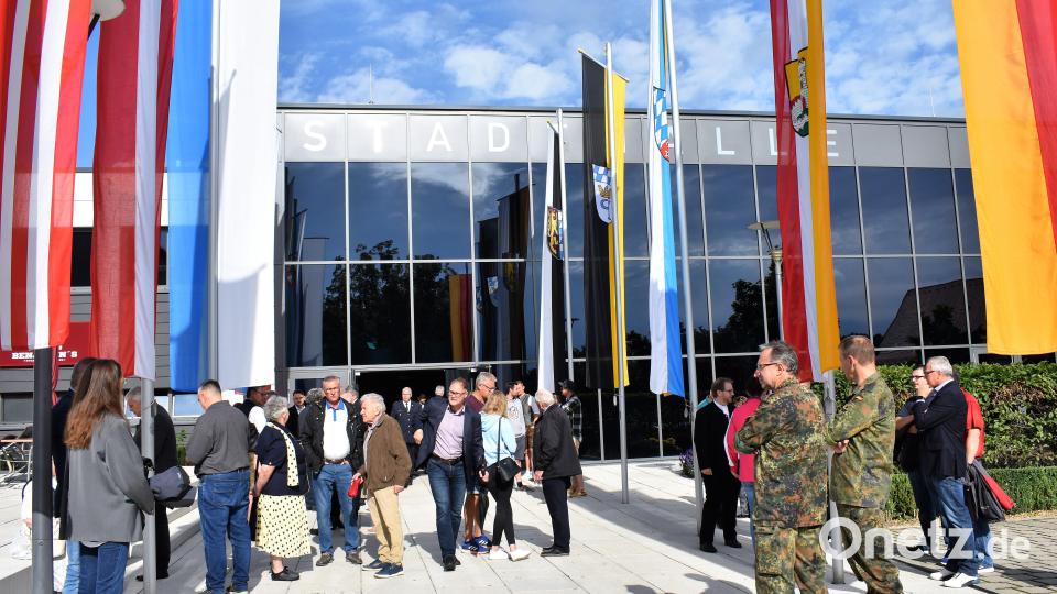 DAGA-Empfang vor der Volksfest-Eröffnung in der Stadthalle Grafenwöhr Bild: rgr