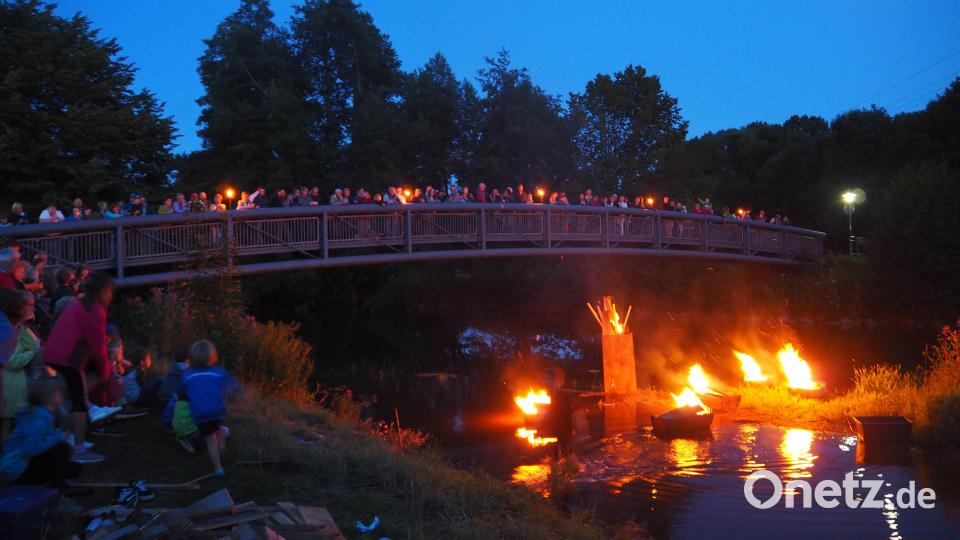 &quot;Die Naab brennt&quot; in der Gramau. Bild: krb
