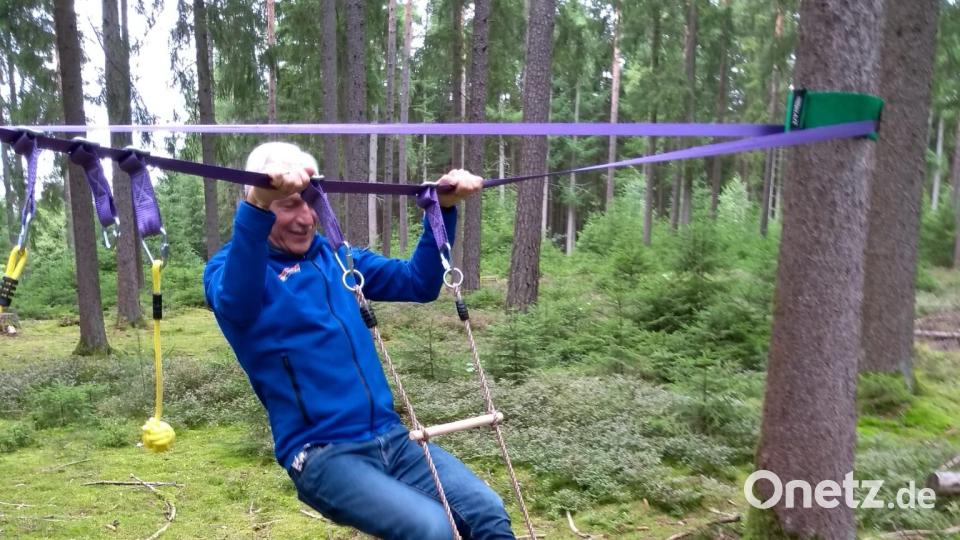 Geschicklichkeit forderte ein Ninja-Parcours. Bild: Corinna Karger-Hostalka/exb