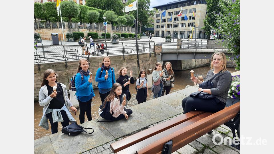 Zum Abschluss des Tages gab es noch für alle ein Eis. Bild: Margit Dobmeier/exb