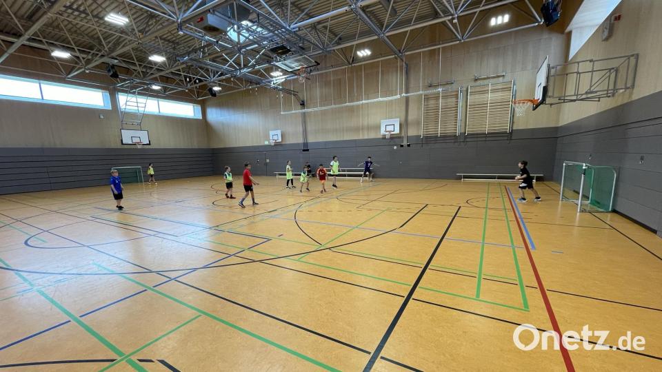 Handball ist für alle da“, Ferienprogramm des Stadtjugendrings Bild: Florian Breinbauer/exb