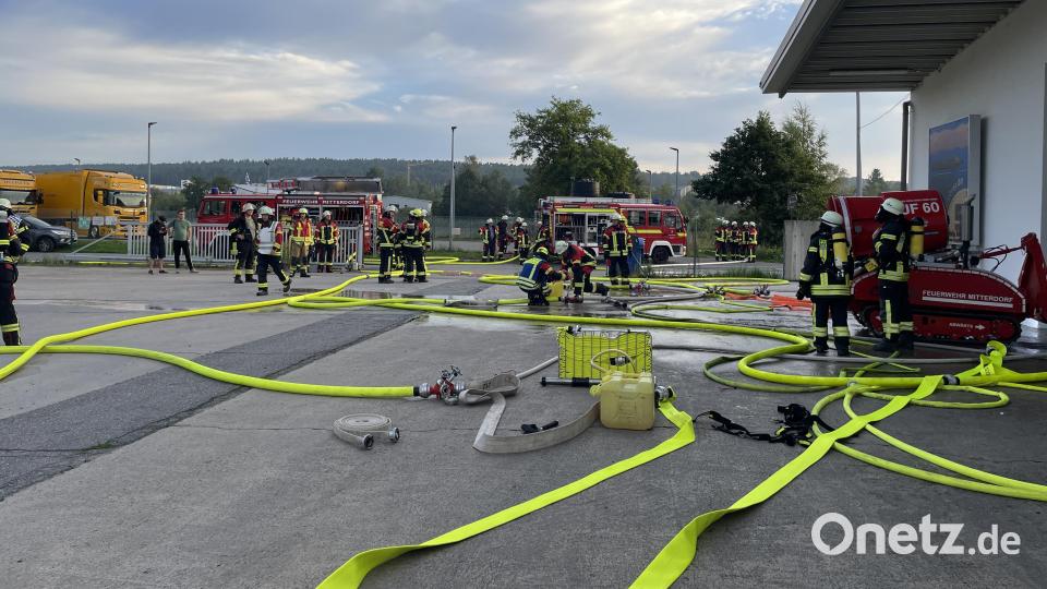 Auch ein Entlüfter kam zum Einsatz. Bild: Kreisbrandinspektion Cham