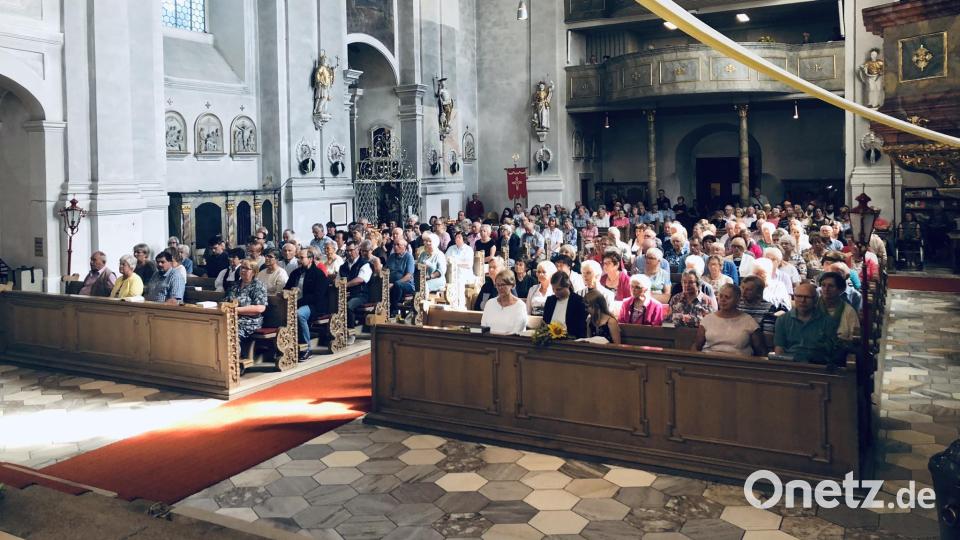 Am Feiertag Mariä Himmelfahrt wird auch das Patrozinium der Wallfahrtskirche in Fuchsmühl gefeiert. Dazu kommen Marienverehrer aus nah und fern. Bild: wro