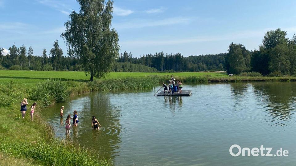 Mehrere Tage verbrachten die Waldsassener Ministranten in einem Zeltlager bei Plößberg. Bild: Lukas Scharnagl/exb