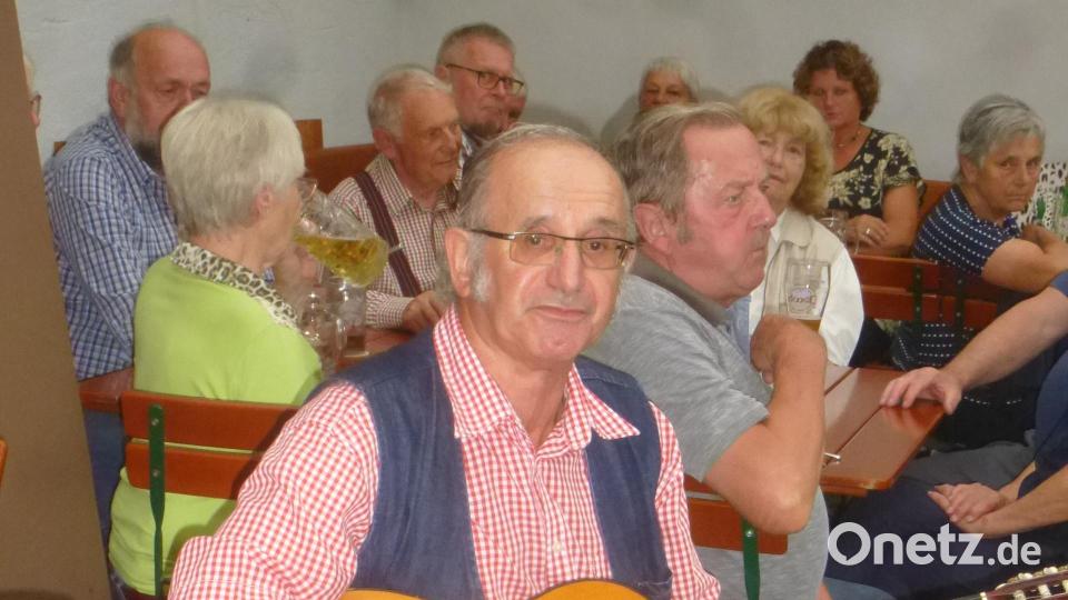 Heiner Stanke singt. Bild: mad