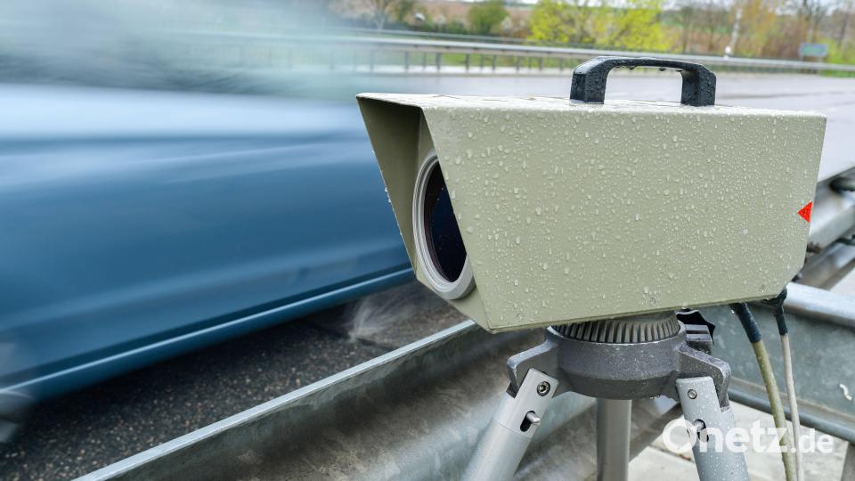 Über 6400 Tempo-Sünder gingen der Polizei im Landkreis Schwandorf im vergangenen Jahr bei Kontrollen ins Netz. Bild: Uwe Anspach/dpa