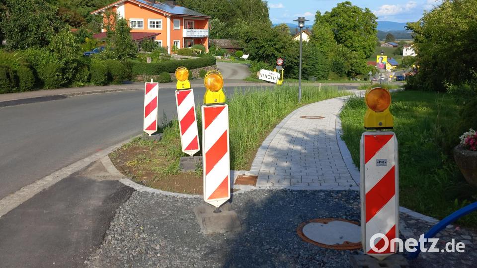 Die Baumaßnahmen entlang der Eibensteinstraße werden im September fortgeführt, die Bepflanzung erfolgt im November. Bild: mnt