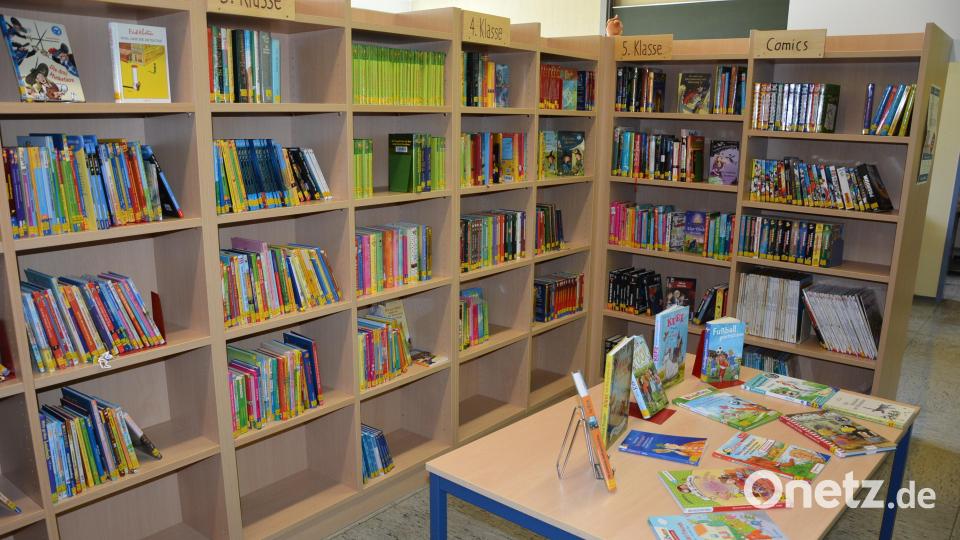 Untergebracht ist die Pfarrbücherei in hellen und modern gestalteten Räumen der ehemaligen Hauptschule, zur Verfügung steht eine Fläche von 110 Quadratmetern. Bild: jr