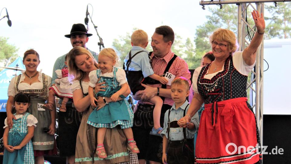 Heuer gab es auch einen Lederhosen- und Dirndl-Contest. Bild: rgr