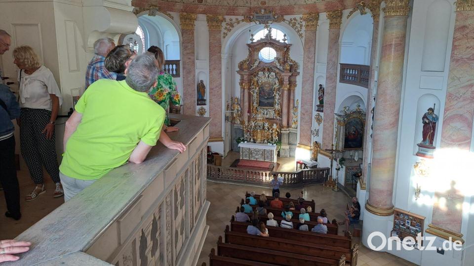 Bei der Tour anlässlich der Stiftlandtage gab es auch Interessantes in der Kapplkirche zu entdecken. Bild: Martina Zanner/exb