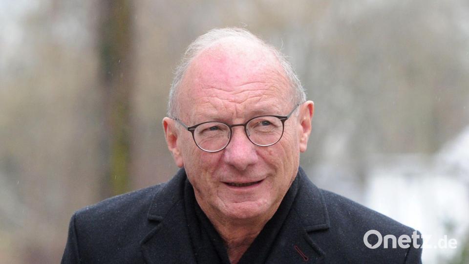 &quot;Du warst immer der Botschafter deiner Heimat im Landtag.&quot; (Franz Maget über Armin Nentwig) Bild: Tobias Hase