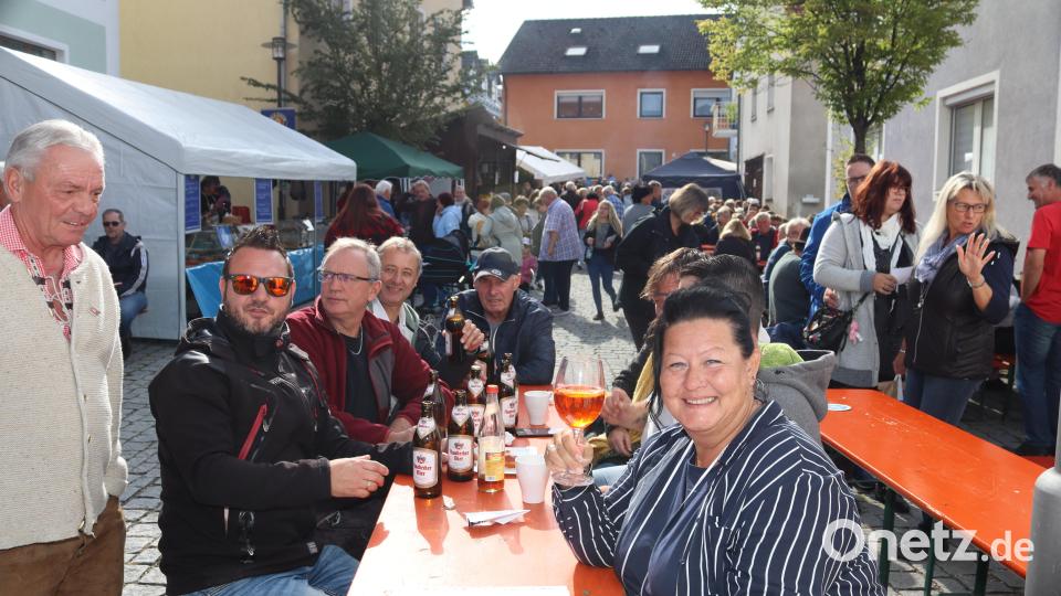 Marktsonntag Rieden - Die Besucher fühlten sich wohl auf dem Riedener Marktsonntag. Bild: mrr
