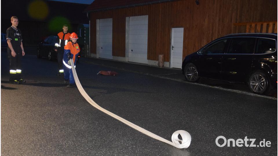 &quot;Schlauch-Ziel-rollen&quot;: Nicht bei jedem rollt der Schlauch so schön gerade wie auf diesem Bild. Bild: fla