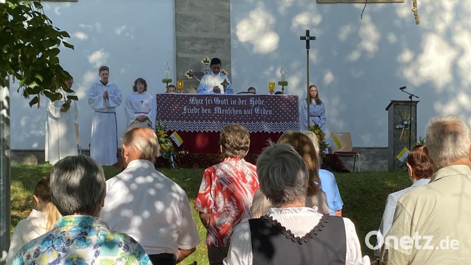 Foto vom Festgottesdienst am Sonntag früh Bild: Otmar Buchmann/exb