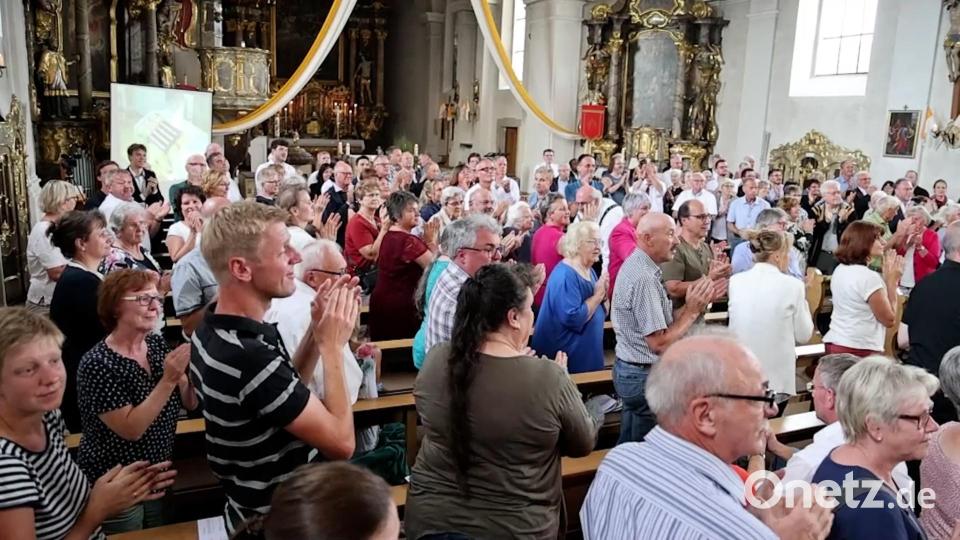 Einweihungskonzert der neuen Orgel in Erbendorf: Das Publikum war begeistert. Bild: rw