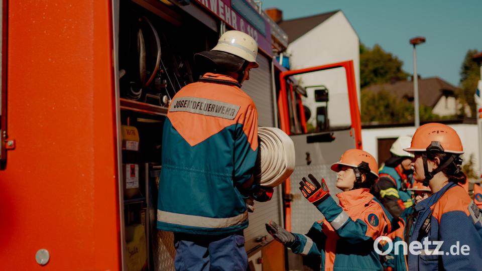Beim Jugendfeuerwehrtag in Neusorg zeigte der Nachwuchs sein Können. Bild: jsa