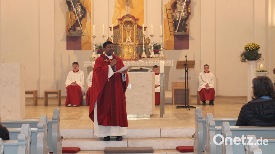 Pfarrvikar Pater John Gali: &quot;Der Glaube ist ein Geschenk Gottes&quot;. Bild: pi