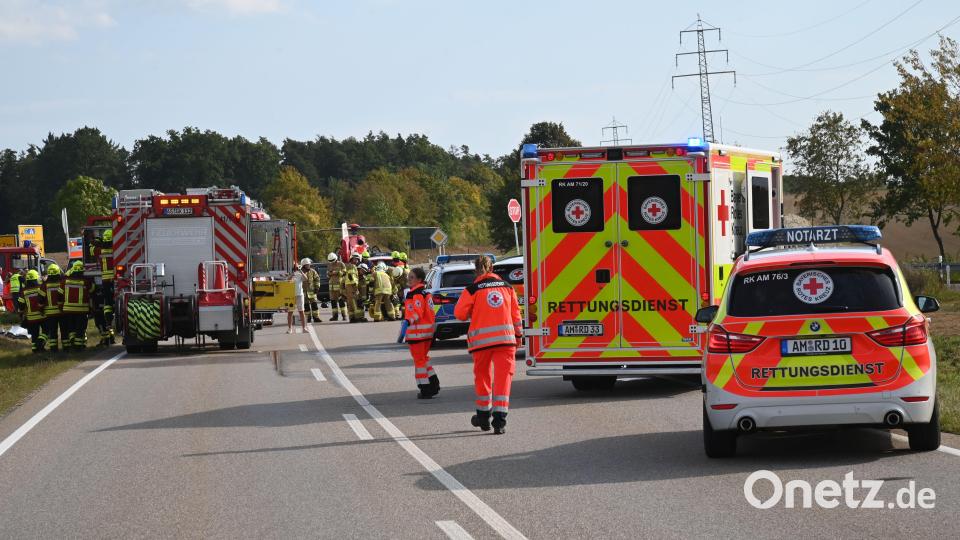 Im Einsatz waren die Feuerwehren aus Haselmühl, Kümmersbruck, Ebermannsdorf und Theuern. Bild: gf