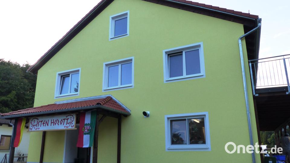 Der Eingang zum neuen Unterkunftshaus. Bild: jp