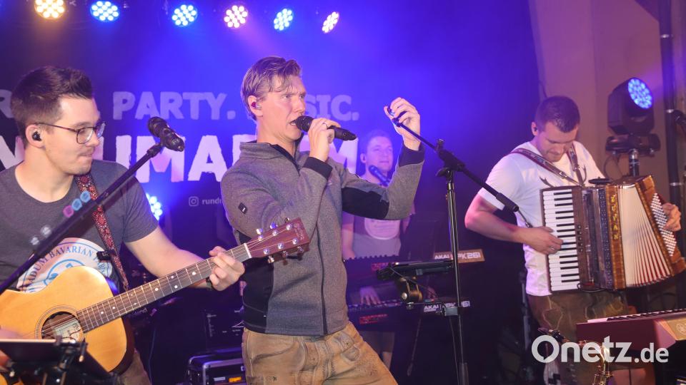 Band &quot;Rundumadum&quot; in Aktion. Bild: war