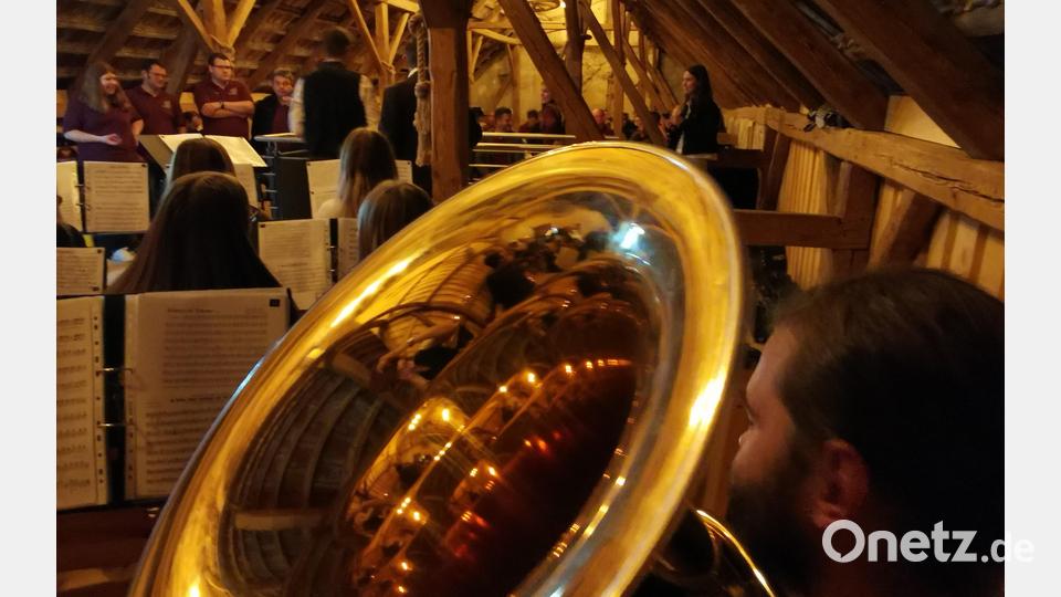 Musikalisches Ratespiel mit Tuba. Bild: Portner