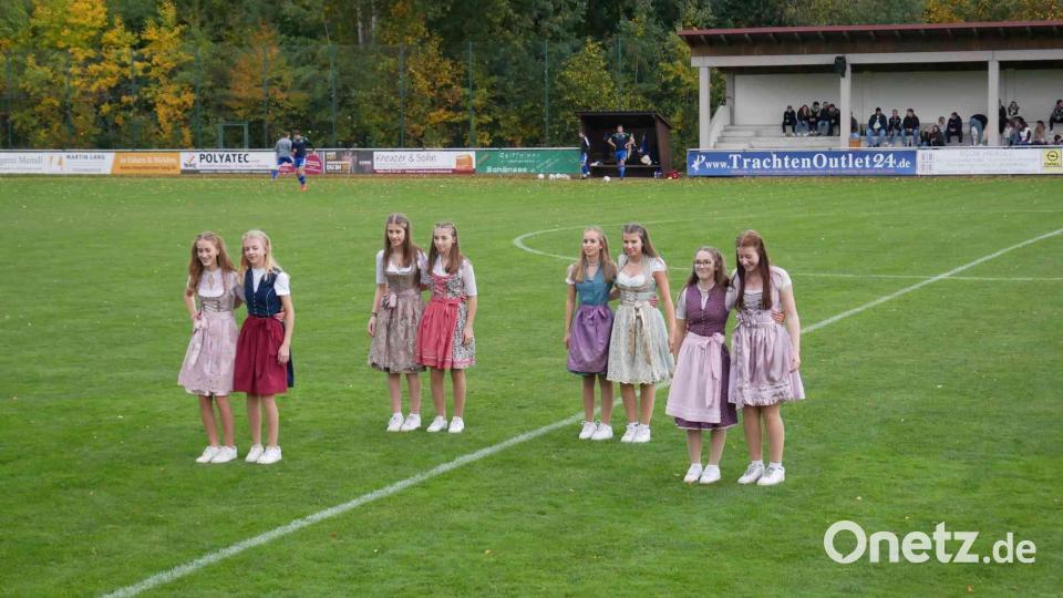 Der TSV präsentierte zur Kirchweih seine eigene Tanzgruppe. Bild: gz