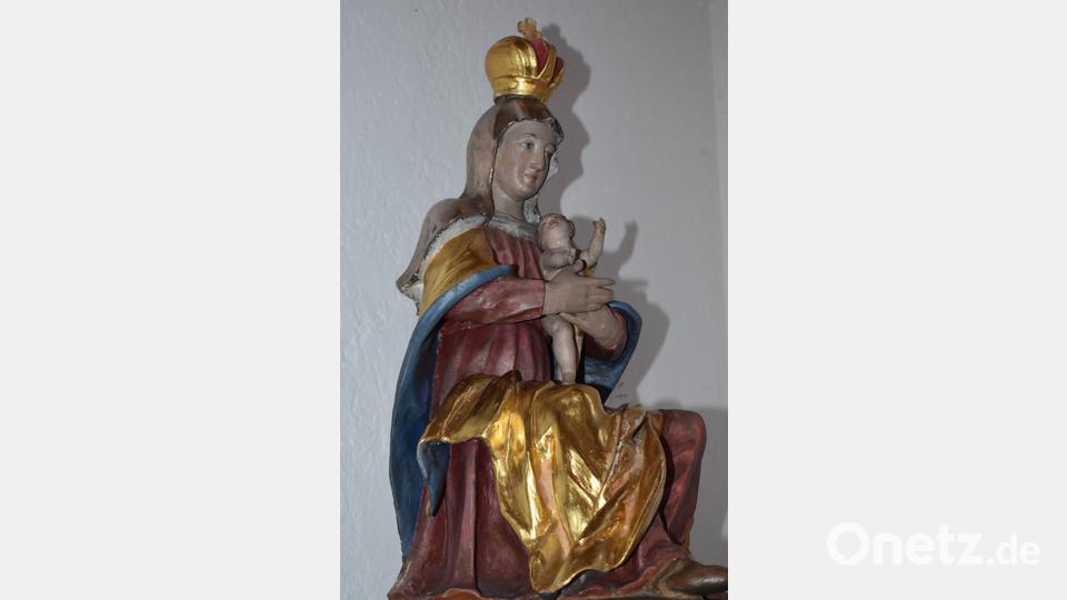 Die Marienstatue ist der einzige Gegenstand, der von der Kapelle in die &quot;Herz-Mariä-Kirche&quot; mitgenommen wurde. Bild: rgr