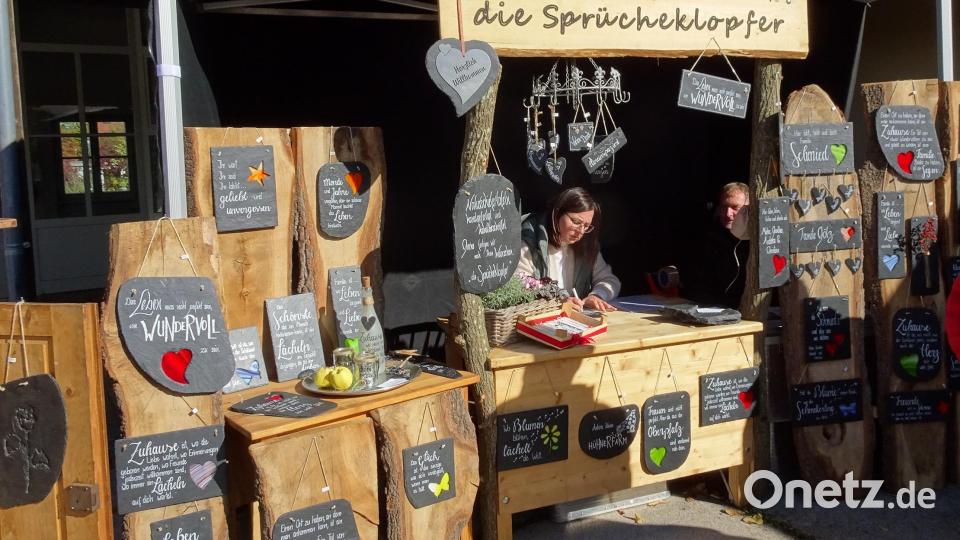 Dekorative Schiefertafeln gibt es hier zu kaufen. Bild: hm