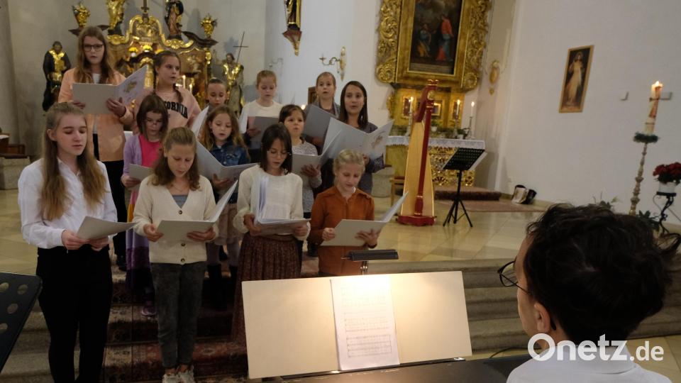 Die Kleinsten unter den Mitwirkenden durften sich auch zu den Größten des Konzerts zählen. Bild: le