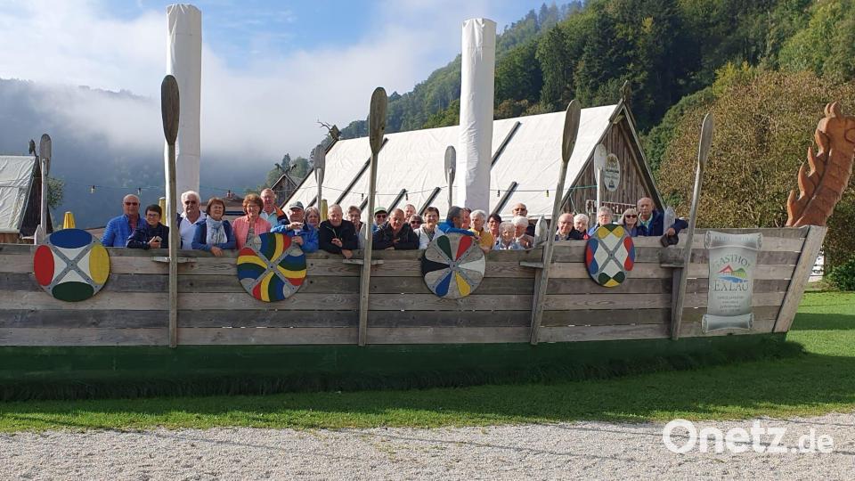 Die Bergsteigergilde D’ Gipfelstürmer im Wikingerschiff. Bild: Peter Amberger /exb