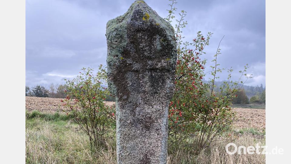 Die Steinsäule am Richtbühl gilt als das älteste Denkmal. Bild: grm