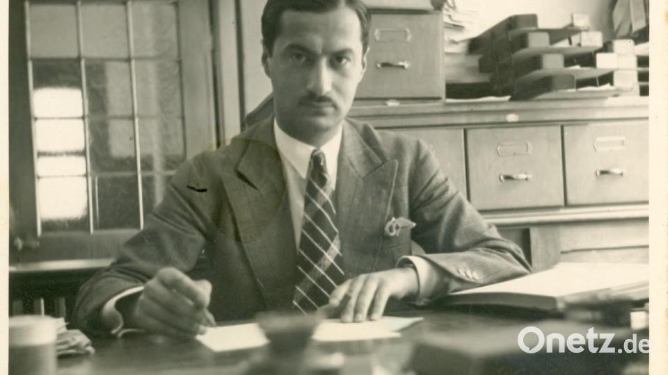 Robert Cooper, geborener Kupfer, in den 1920ern an seinem Schreibtisch. Bild: Archiv Peter Kupfer