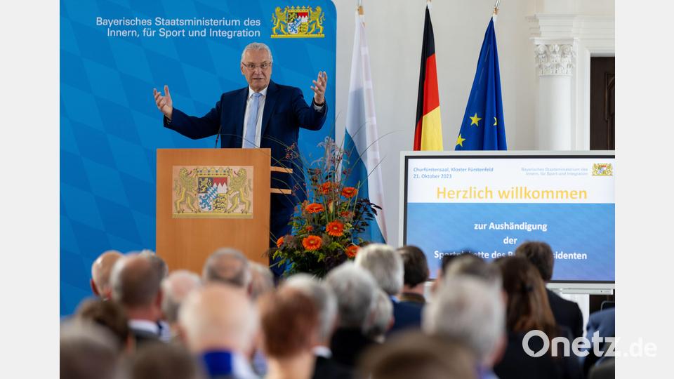 Joachim Herrmann bei der Feierstunde in Fürstenfeldbruck Bild: exb/Alexandra Beier