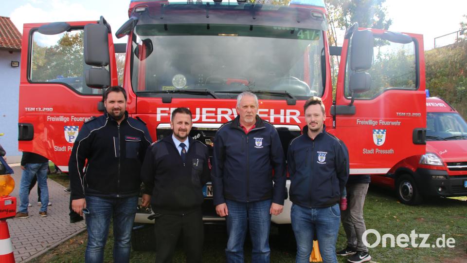 Die Führung der FFW Pressath von links: 2. Kommandant Andreas Argauer, Kommandant Andreas Kneidl, Vorsitzender Marius Seitz und 2. Vorsitzender Reinhold Dörner (von links). Bild: sne