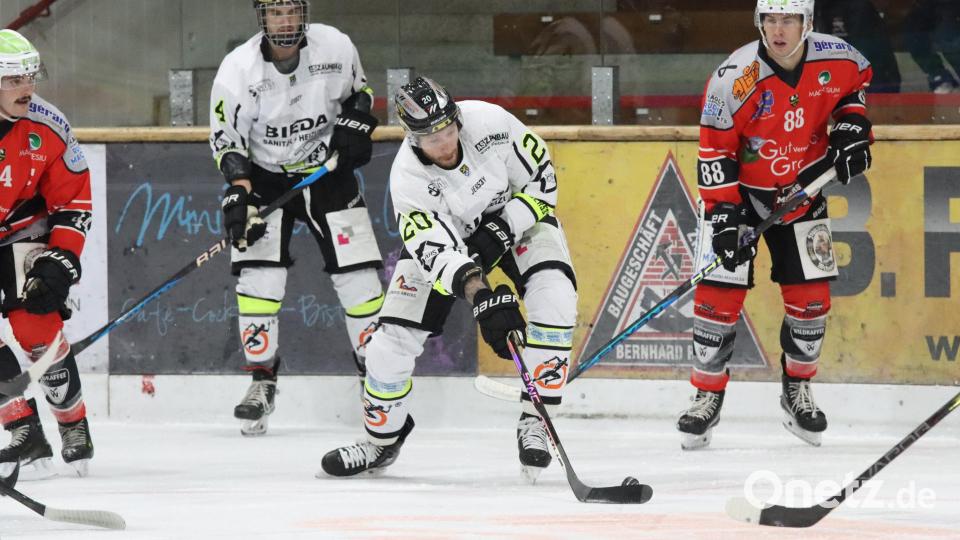 Der ERSC Amberg verliert das Spiel in Peißenberg. Bild: Roland Halmel