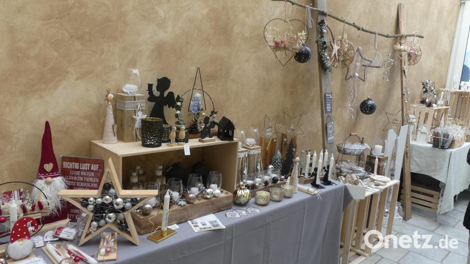 Beim Kunsthandwerkermarkt des Gewerbevereins gibt es verschiedene Exponate junger Künstler. Bild: rn